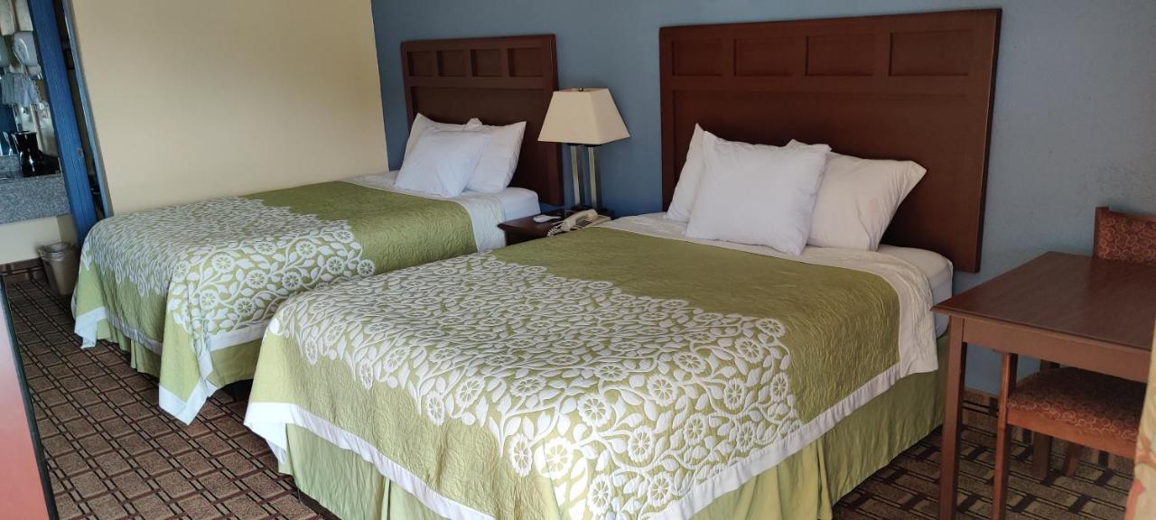 Days Inn By Wyndham Dickson Esterno foto