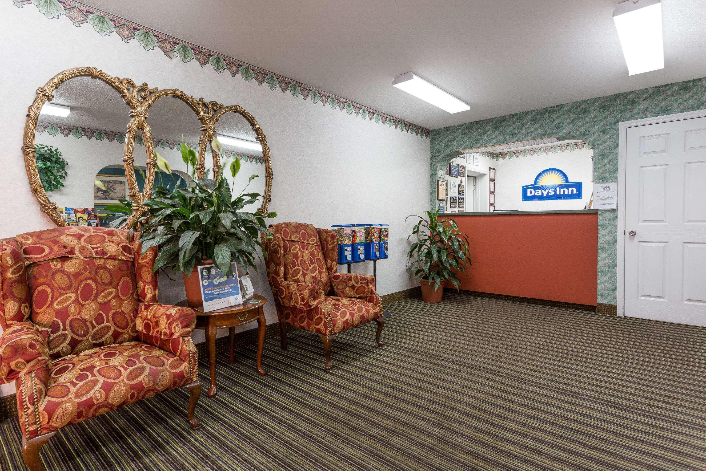 Days Inn By Wyndham Dickson Esterno foto